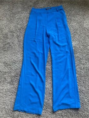 Priceless High-Waist Wide-Leg Trousers in Bright Blue